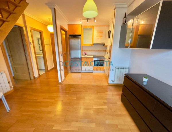 Apartment for sale in Calle da Pardavila, Vigo thumbnail 1