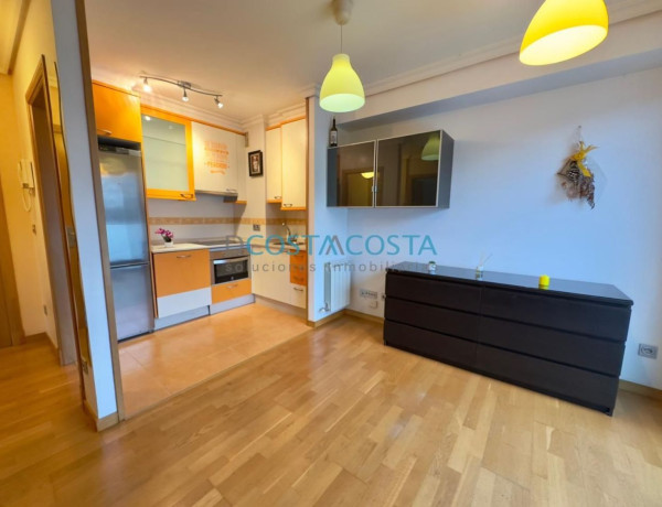 Apartment for sale in Calle da Pardavila, Vigo thumbnail 2