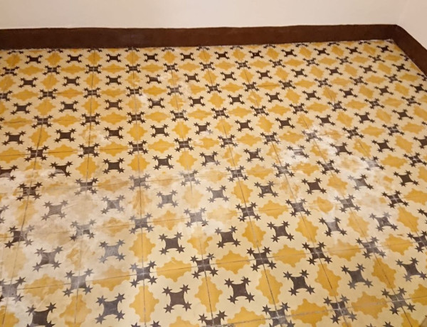 Piso en venta en  Centro , Logroño photo 4