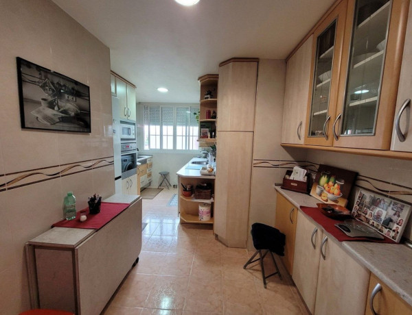 Продажа квартиры в  Paseo de Vigo, Fuenlabrada photo 3