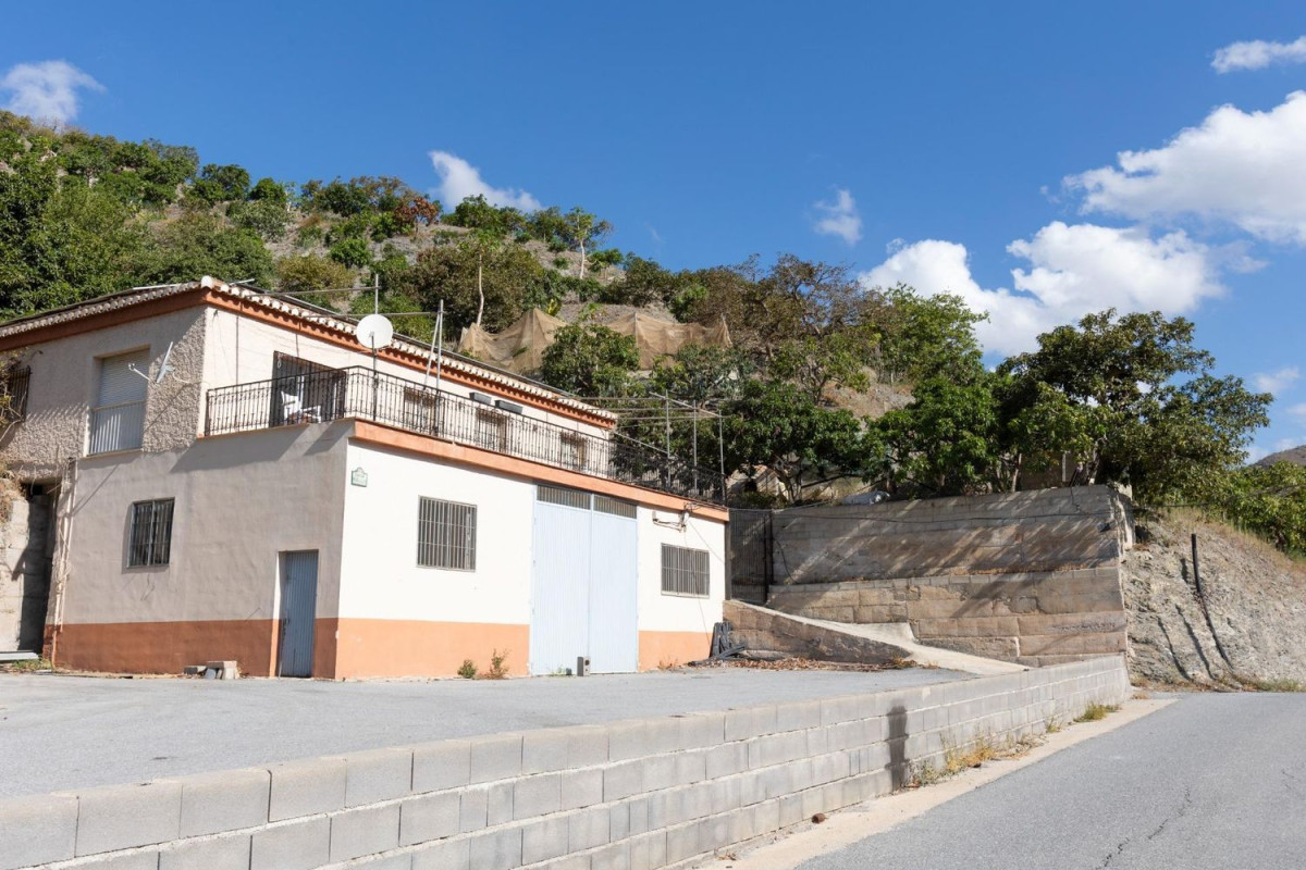 Venta de chalet independiente en Viaducto de río Jate, 108, Almuñécar
photo 4