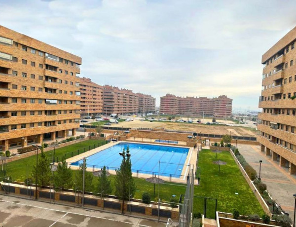 Piso en venta en  Calle Sorolla, Seseña photo 1