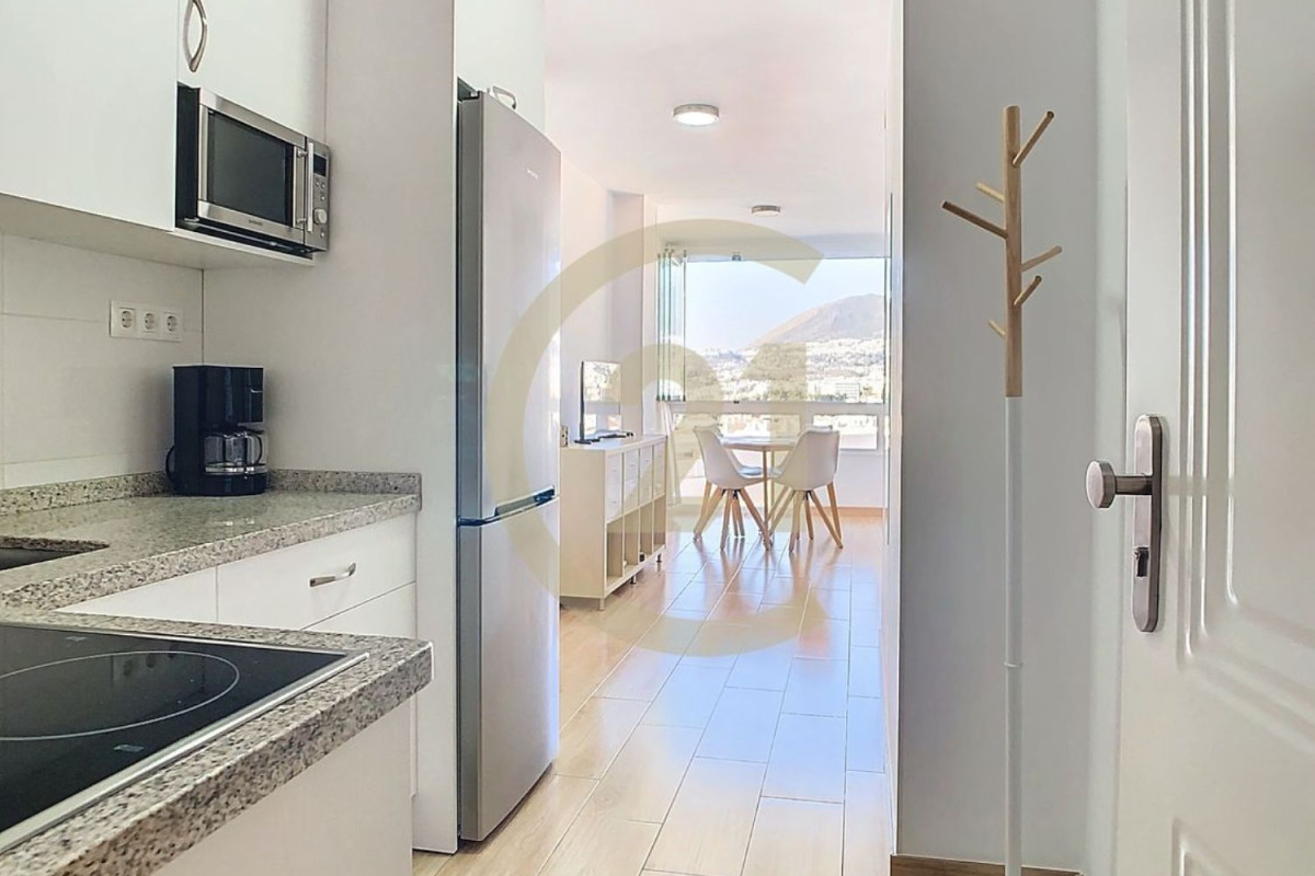Sale of apartment in Avenida gamonal, Benalmádena
 photo 2
