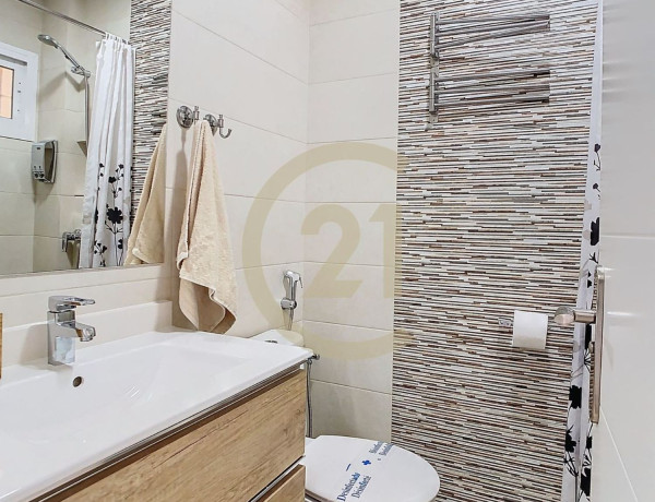 Apartment for sale in  Avenida gamonal, Benalmádena photo 4