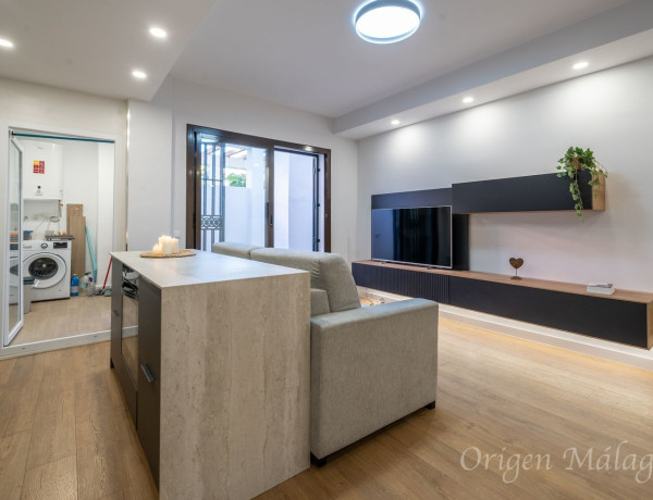 First floor for sale in  Calle Ramos Puente, Torremolinos photo 4
