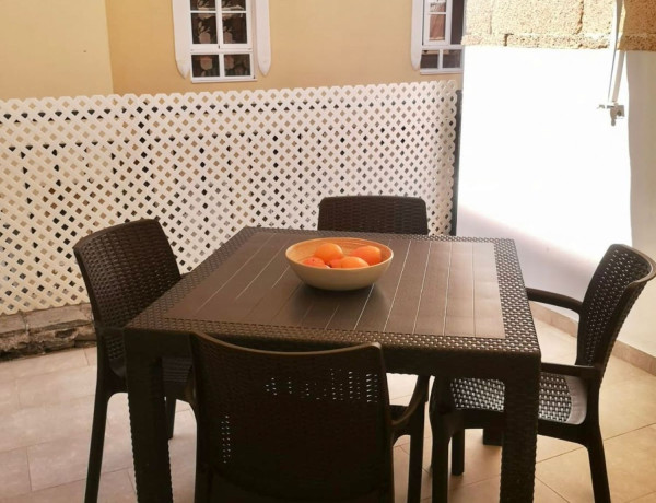 First floor for sale in  Calle la tosca, 5, Adeje photo 3