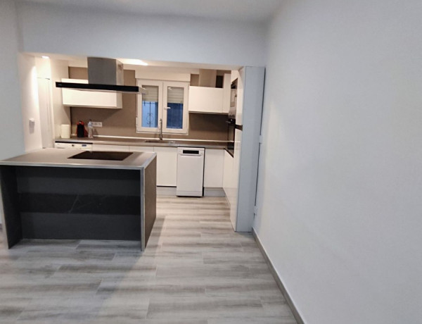 Piso en venta en  Calle Arquitecto Rodríguez, 67, València photo 4