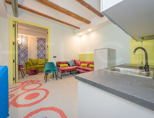Edificio de uso mixto en venta en calle de la Nau, 9 photo 1