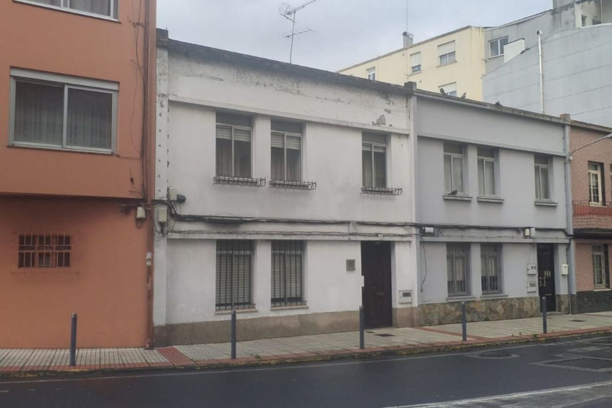 Sprzedaż szeregowego domku w , Sada photo 2