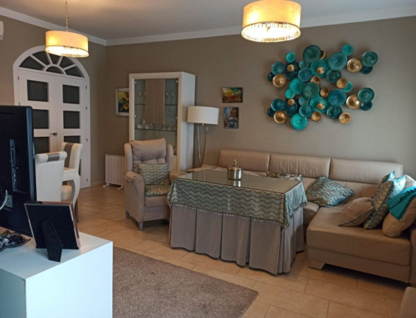 Piso en venta en , Moguer photo 1