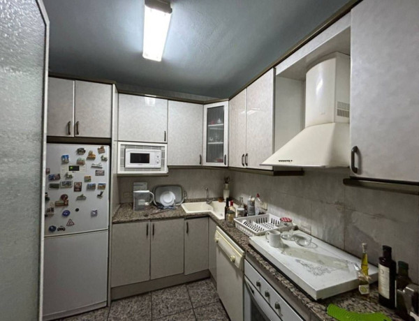 Piso en venta en  Avenida del President Companys, Badalona photo 4