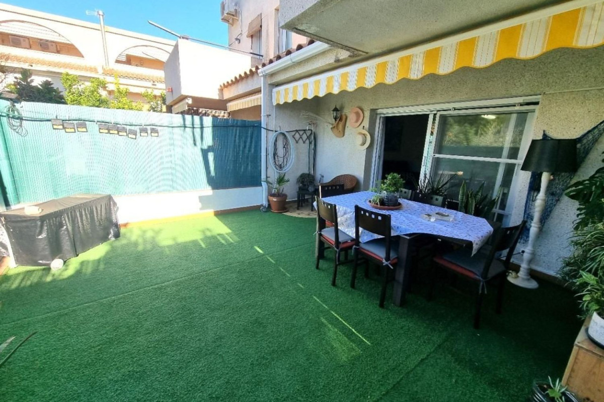 Sale of townhouse in Clarà , Torredembarra photo 2
