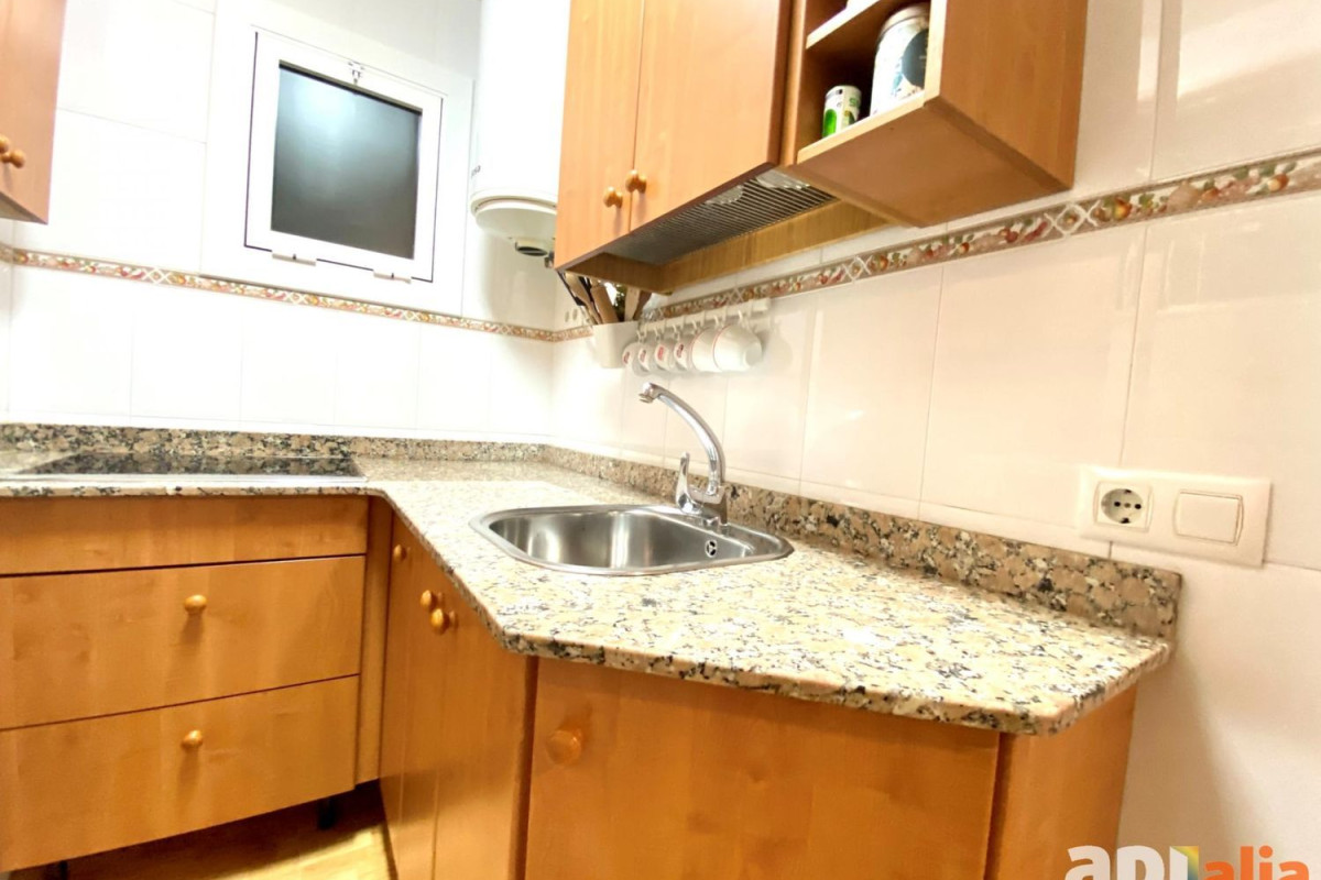 Продажа квартиры на Calle de la Ciutat de Reus, 50, Салоу
 photo 5
