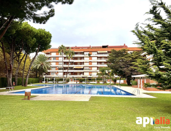 Piso en venta en Calle de Madrid, 19, Salou thumbnail 2