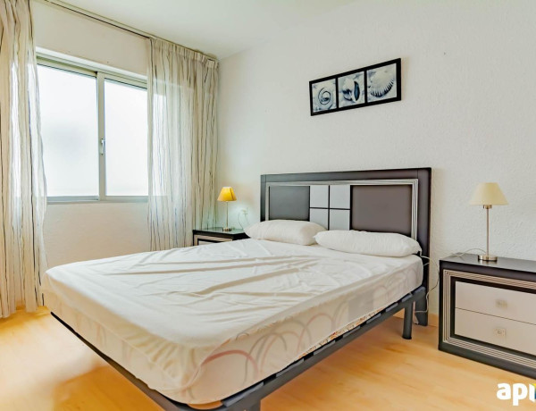 Duplex en venta en Calle del Mar, Salou thumbnail 1