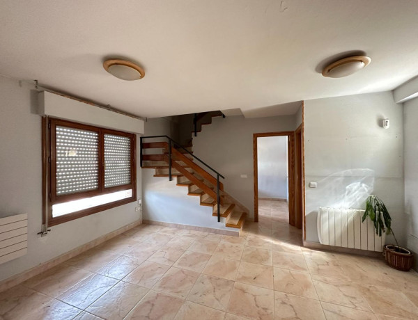 Duplex en venta en , Azuqueca de Henares photo 3