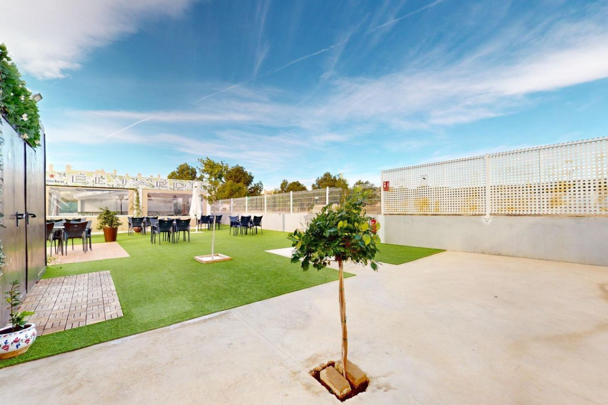 Properties for sale and rent in Spain photo 4