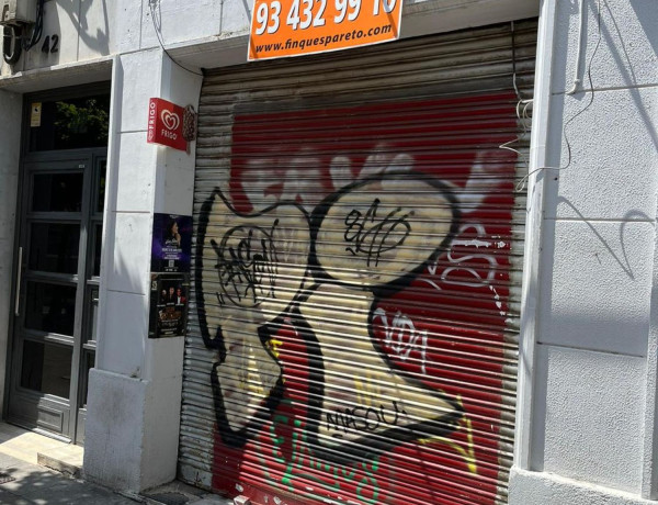 Local en venta en josep anselm clave, 42 thumbnail 2
