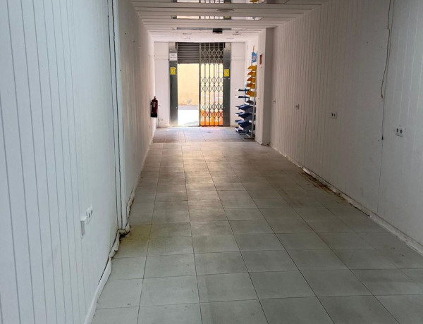 Local en venta en josep anselm clave, 42 photo 4