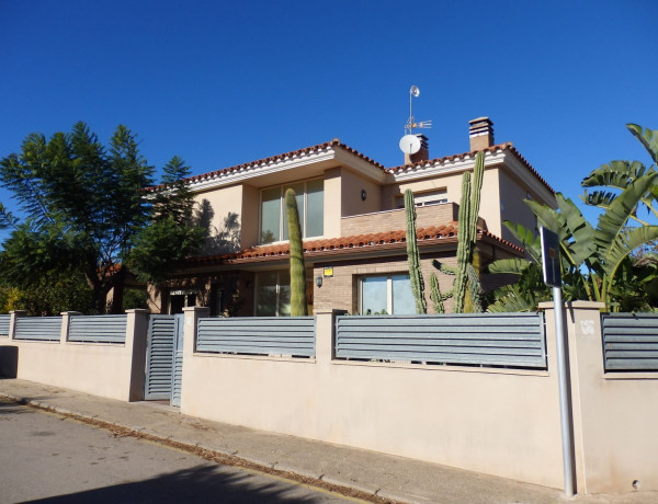 Chalet independiente en venta en Mont-Roig , Mont-Roig del Camp photo 1