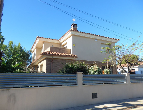 Chalet independiente en venta en Mont-Roig , Mont-Roig del Camp thumbnail 2