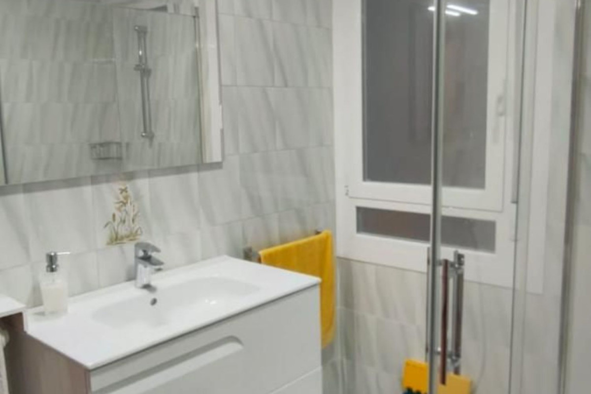 Sale of apartment in Center, Logroño
photo 3