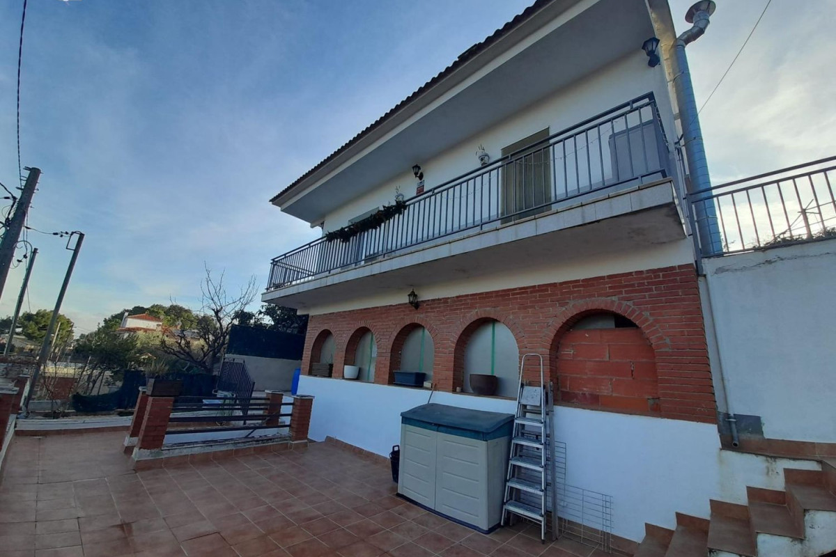Venta de chalet independiente en Sant Muç - Castellnou - Can Mir, Rubí
 photo 3
