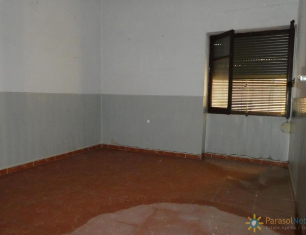 Casa de pueblo en venta en Oliva pueblo photo 3