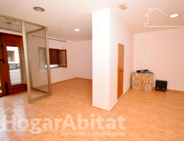 First floor for sale in  Calle Salvador Giner, Bétera photo 1