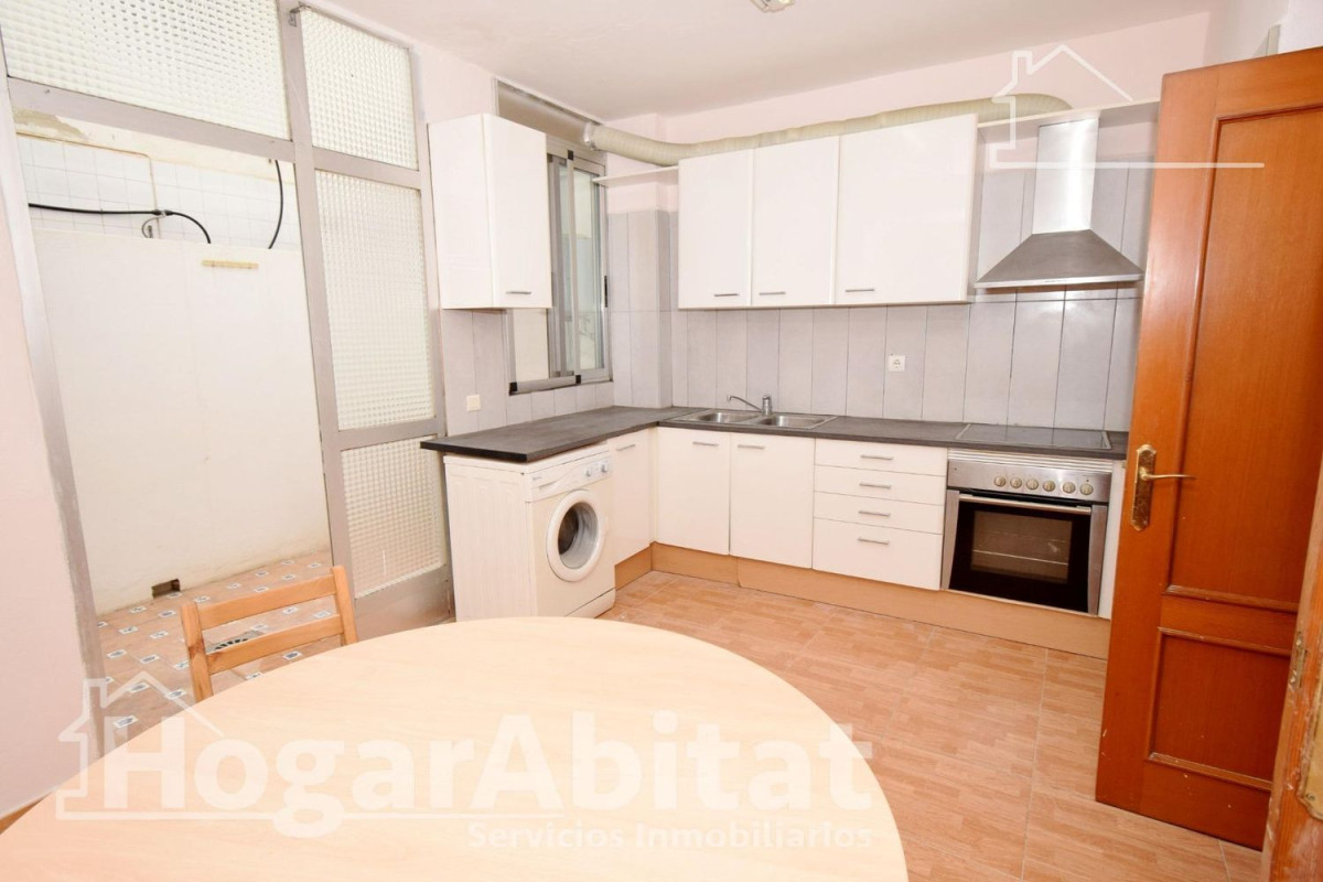 Sale of ground in Calle Salvador Giner, Bétera
photo 3