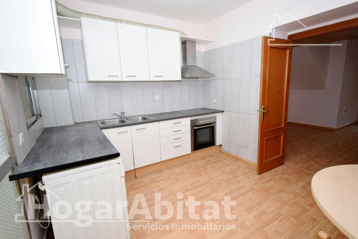 Sale of ground in Calle Salvador Giner, Bétera
photo 4