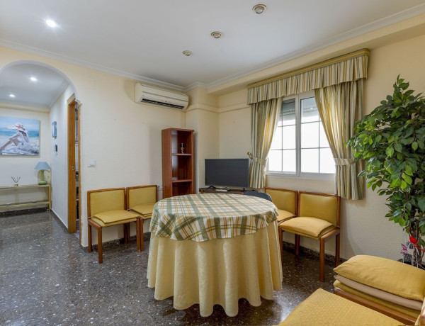 Продажа квартиры в  Calle Daoiz y Velarde, València photo 4