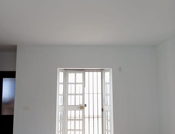 Chalet independiente en venta en , Umbrete photo 2