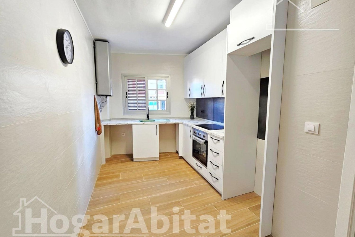 Sale of townhouse in , Rafelbunyol photo 4
