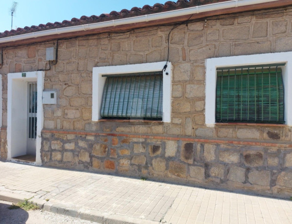 Semi-detached house for sale in , San Martín de Valdeiglesias photo 2