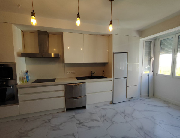 Piso en venta en Getafe Centro , Getafe thumbnail 1