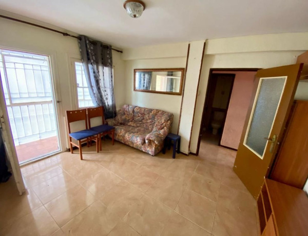 Piso en venta en  Calle de la Peña Oroel, Zaragoza photo 1