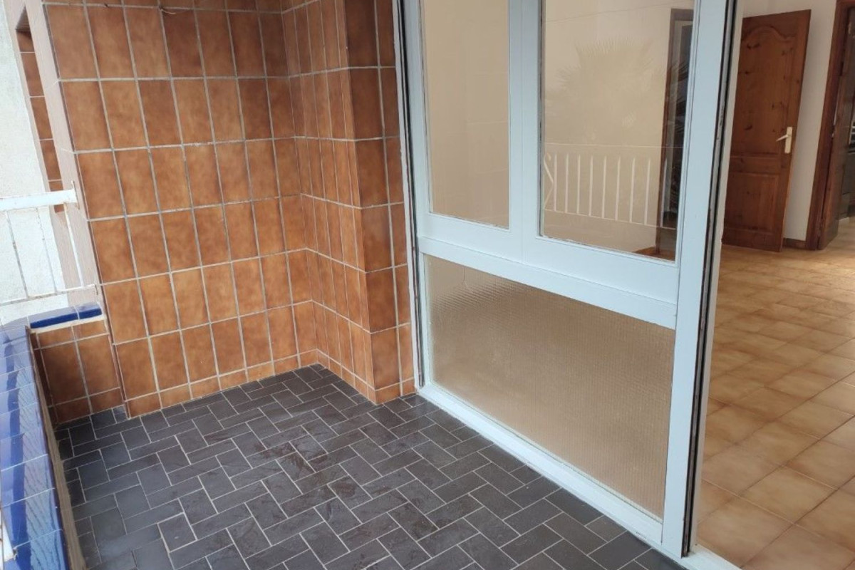 Piso en venta en calle de Jovara, Калелья
photo 5