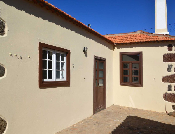 Chalet independiente en venta en , Puntagorda photo 1