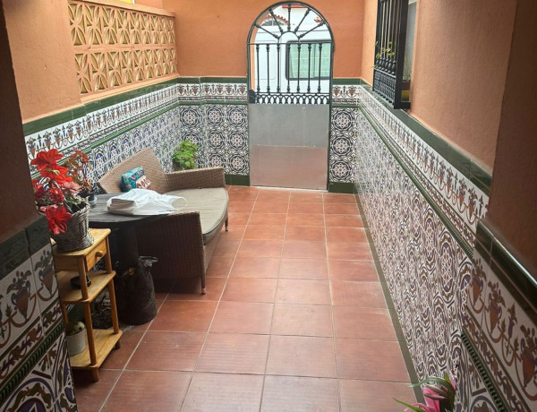 Chalet adosado en venta en  TORRECILLA, 3 , Marbella photo 2