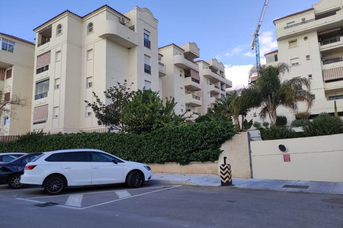Sale of ground in Calle Jaspe, Benalmádena
photo 2
