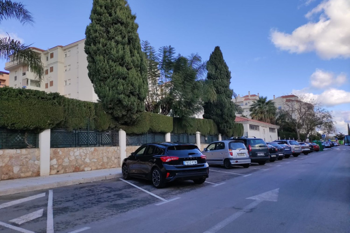 Sale of ground in Calle Jaspe, Benalmádena
photo 3