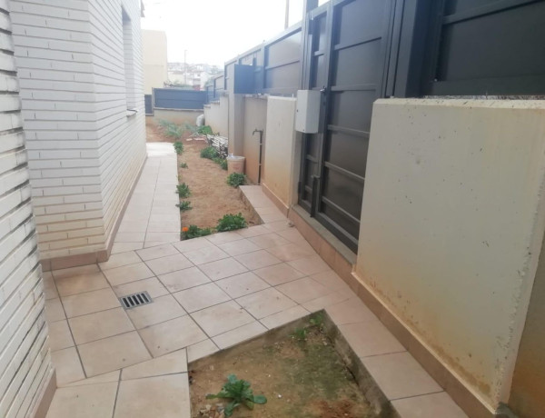 Таунхаус на продажу в  La Collada - Sis Camins , Vilanova i la Geltrú photo 3