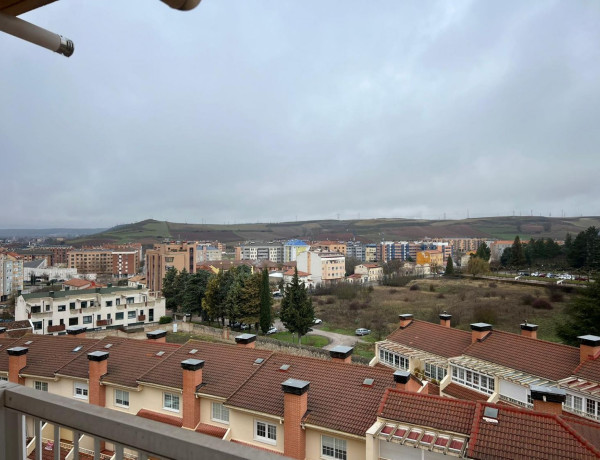 Piso en venta en  Calle Bofordo, Burgos photo 3