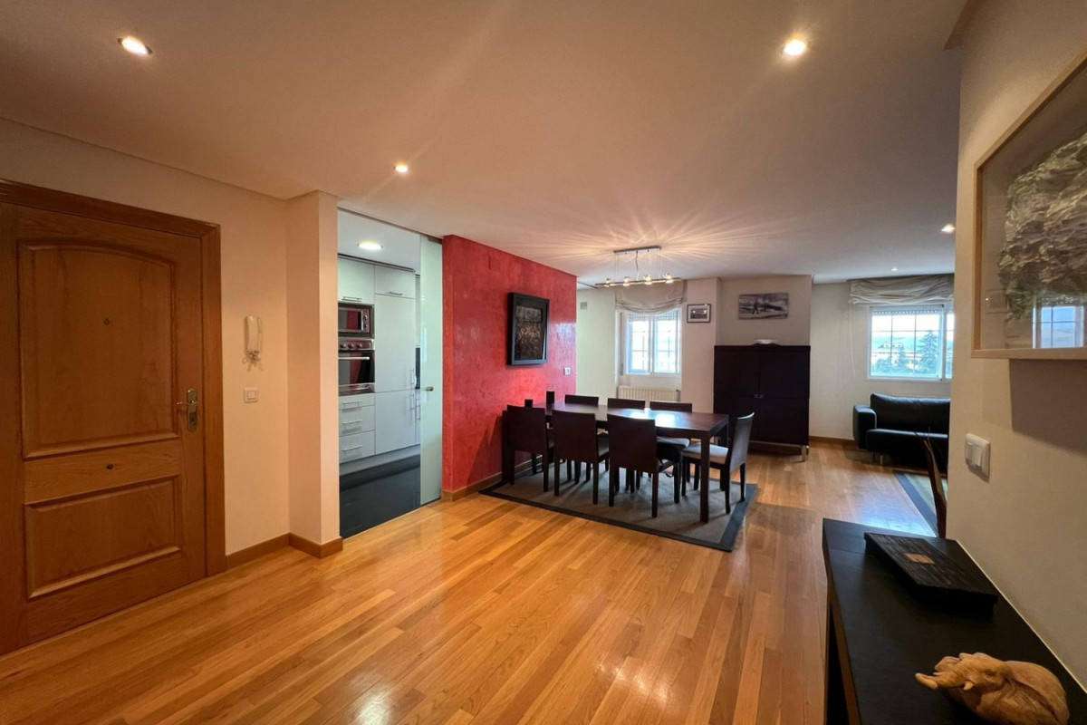 Sale of apartment in Calle Bofordo, Burgos
photo 4
