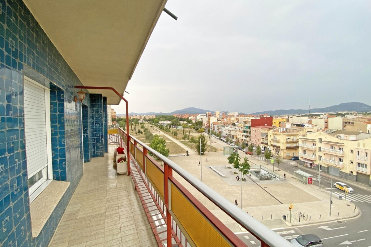 Продажа квартиры на Кан Ориак - Кан Пуйггенер, Сабадель
photo 2