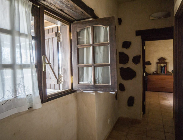 Casa rural en venta en Antonio Cabrera Perdomo s/n photo 2