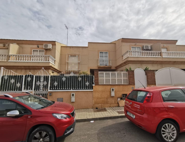 Chalet independiente en venta en , Huércal de Almería photo 1