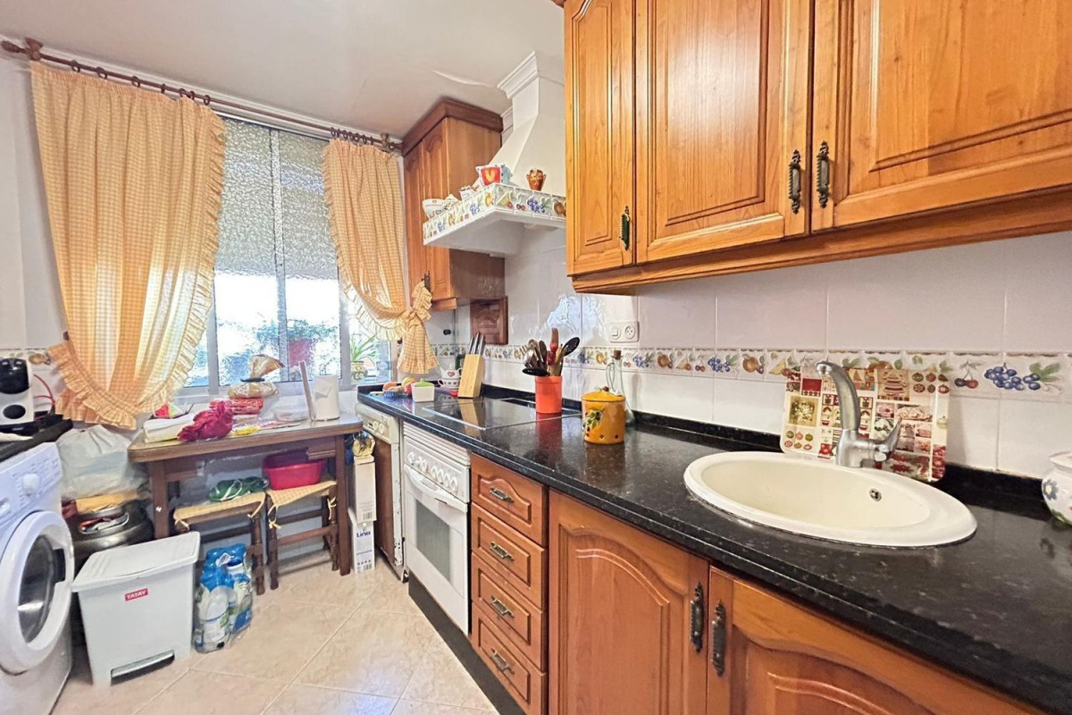 Sale of apartment in Santiago - Coronation, Jerez de la Frontera
photo 2