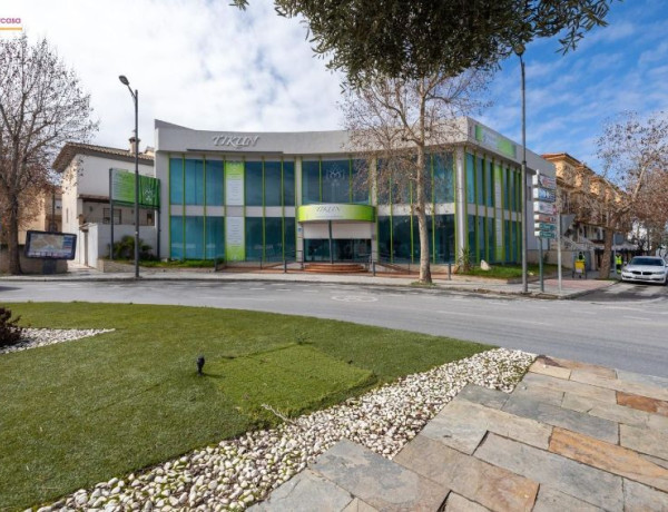 Edificio de uso mixto en venta en calle Andalucía, 101 photo 1